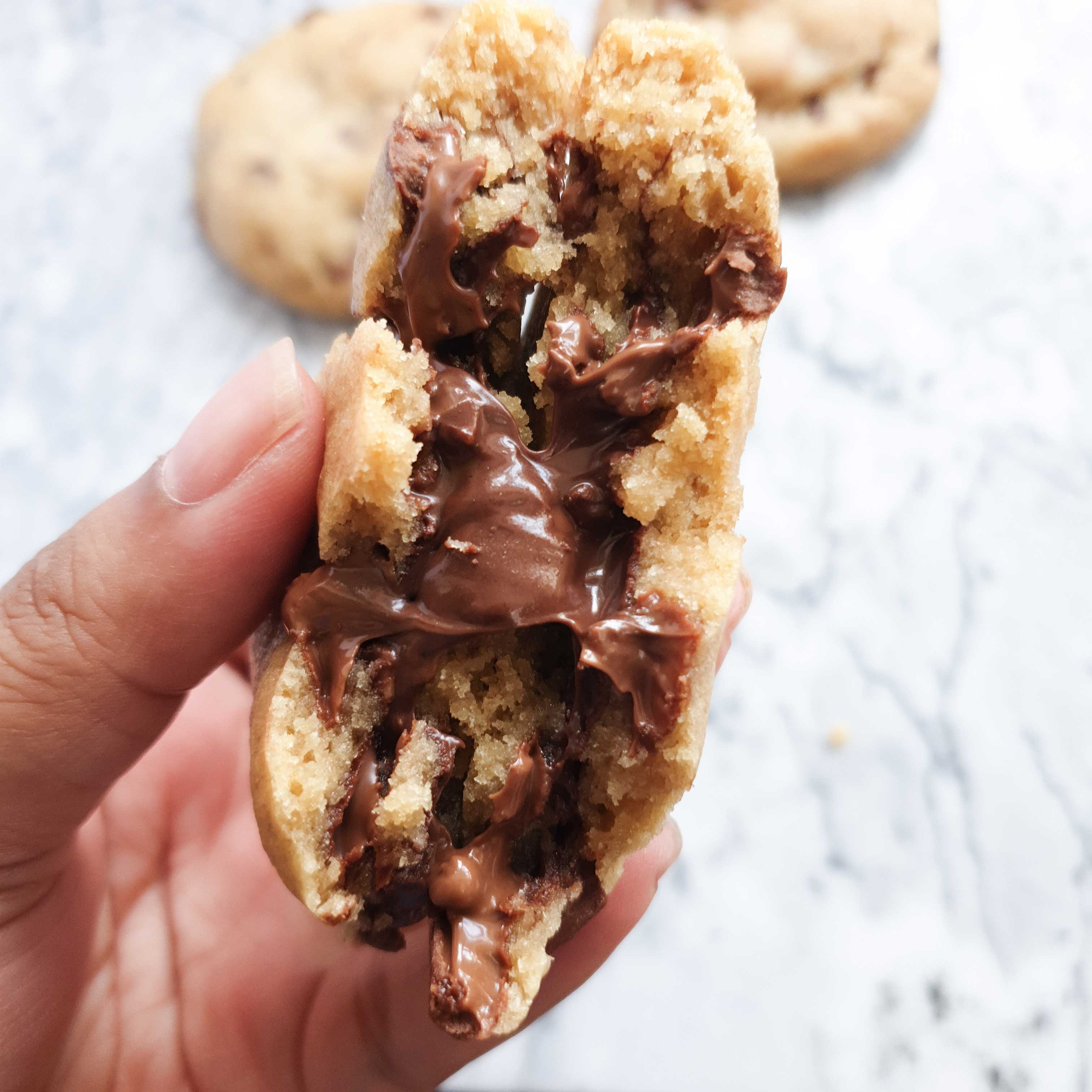 VEGAN MIXED BOX STUFFED COOKIES