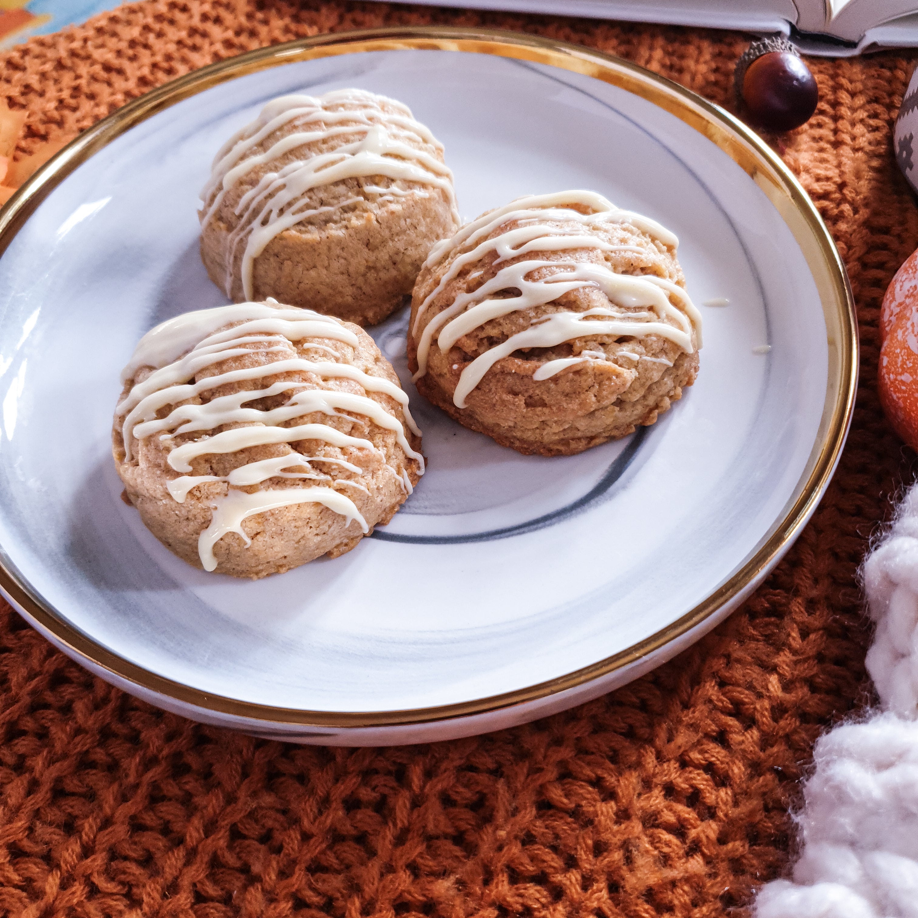 PUMPKIN SPICED COOKIES