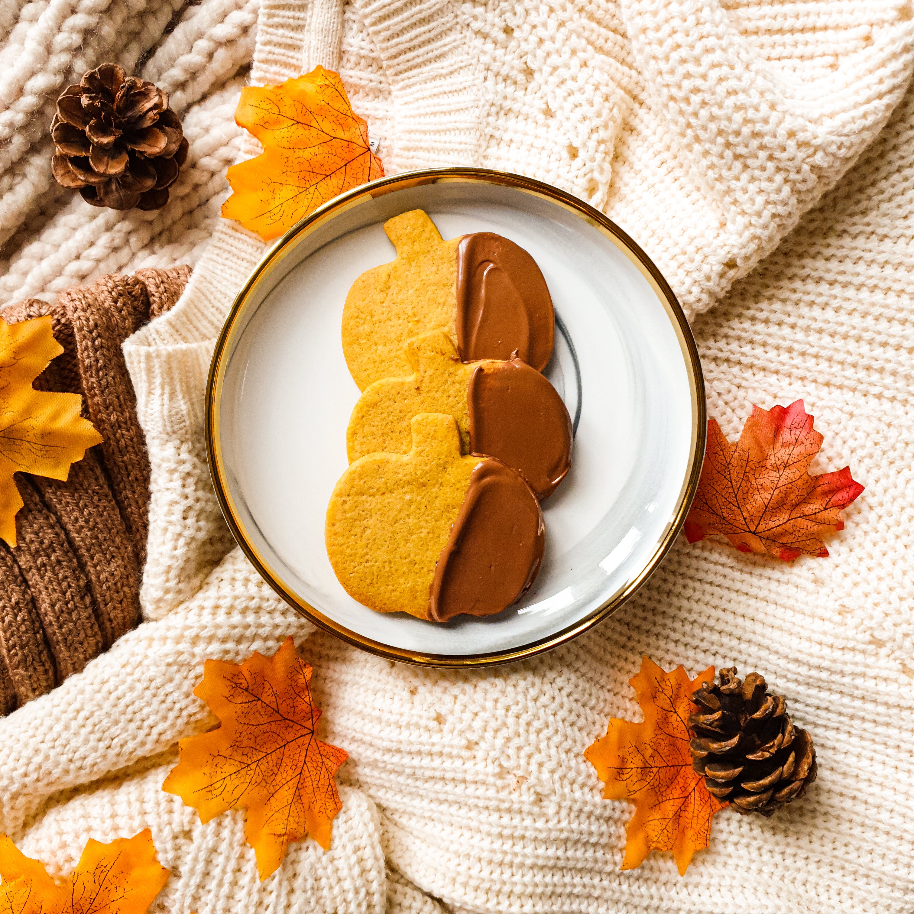 PUMPKIN SPICED SHORTBREAD