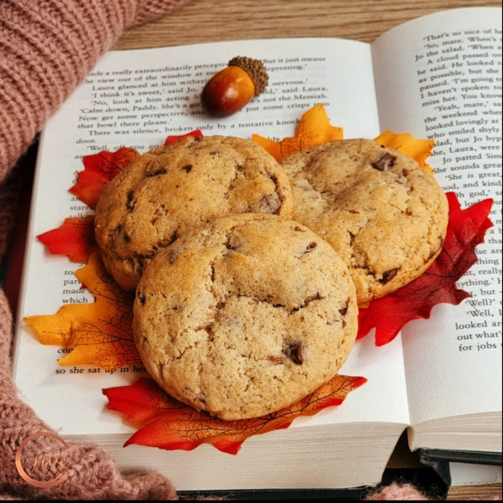PUMPKIN SPICED CHOCOLATE CHIP COOKIES